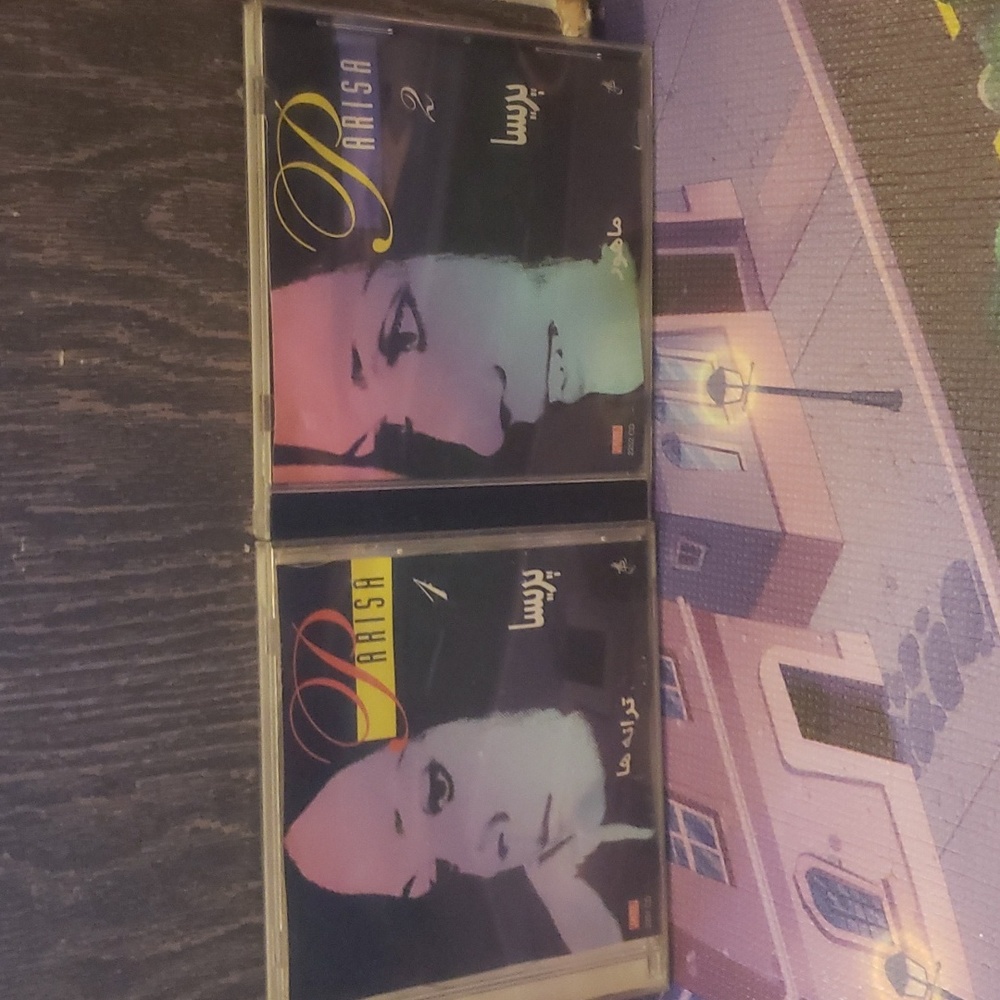 Parisa CD
